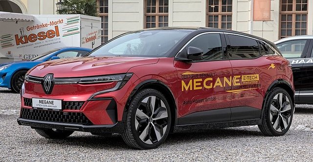 RENAULT Megane