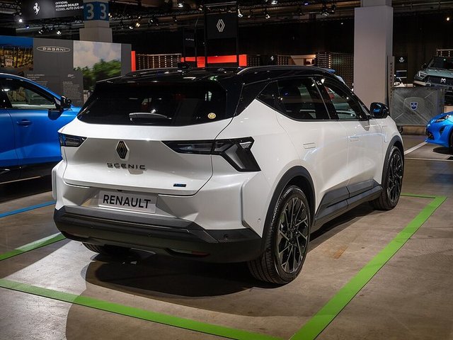 RENAULT Scenic