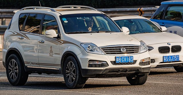 SSANGYONG Rexton 2012-2017