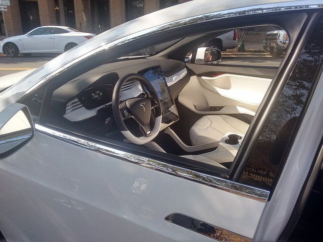TESLA Model X 2015-2021