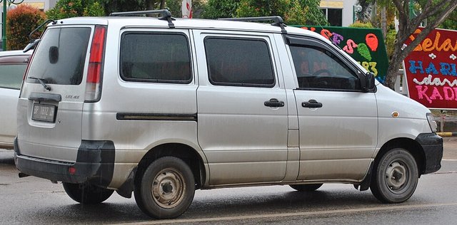 TOYOTA Lite Ace 1996-2007