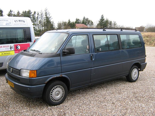 VOLKSWAGEN Caravelle 1990-2003