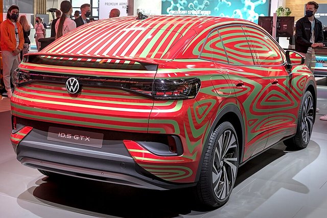 VOLKSWAGEN ID.5