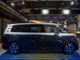 VOLKSWAGEN ID. Buzz