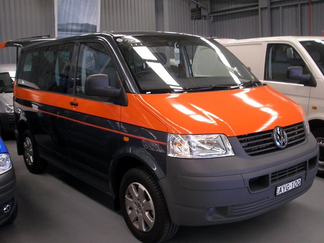 VOLKSWAGEN Kombi 2003-2015
