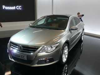 VOLKSWAGEN Passat CC