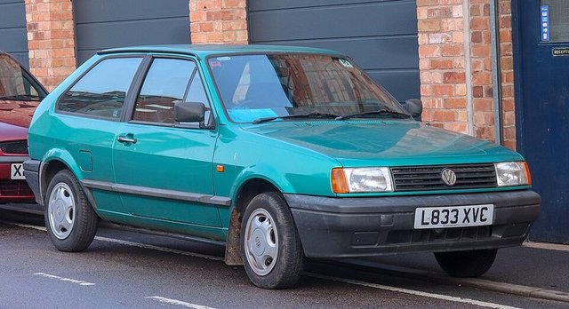 VOLKSWAGEN Polo 1994-2002