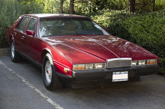 ASTON MARTIN Lagonda 1976-1990