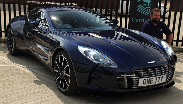 ASTON MARTIN One-77 2009-2012