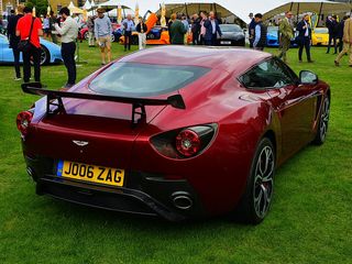 ASTON MARTIN V12 Zagato
