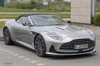 ASTON MARTIN Volante
