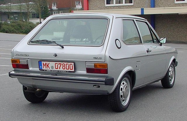 AUDI 50