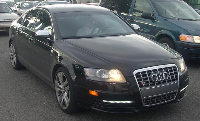 AUDI S6 2006-2011