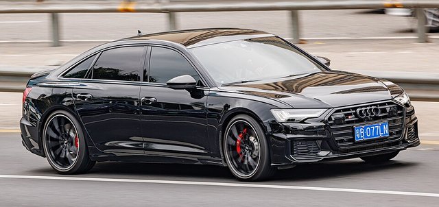 AUDI S6