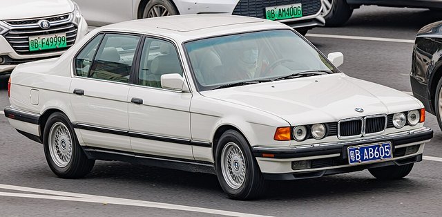 BMW 7 Series 1986-1994
