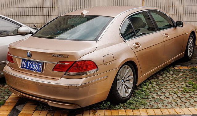 BMW 7 Series 2001-2008