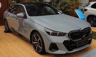 BMW i5 2023-heden