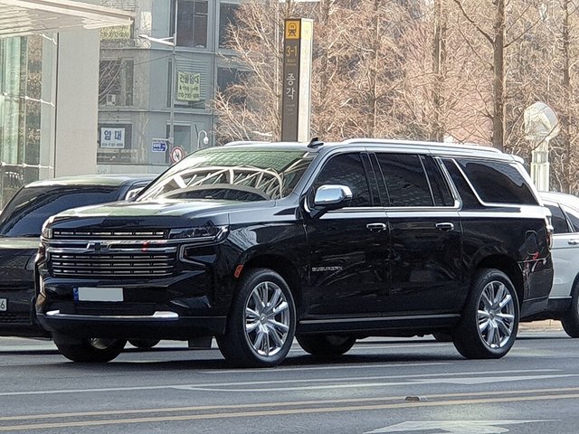 CHEVROLET Suburban 2021-heden
