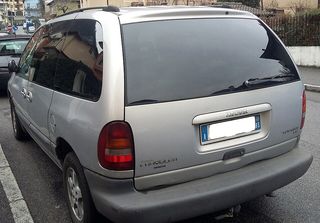 CHRYSLER Voyager