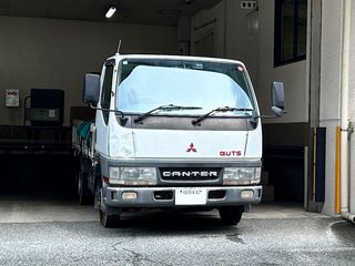 FUSO Canter