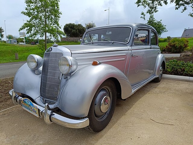 MERCEDES-BENZ 170