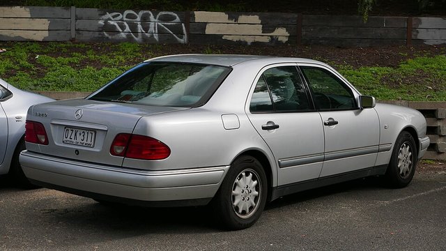 MERCEDES-BENZ 240 1997-2002