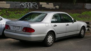 MERCEDES-BENZ 240 1997-2002