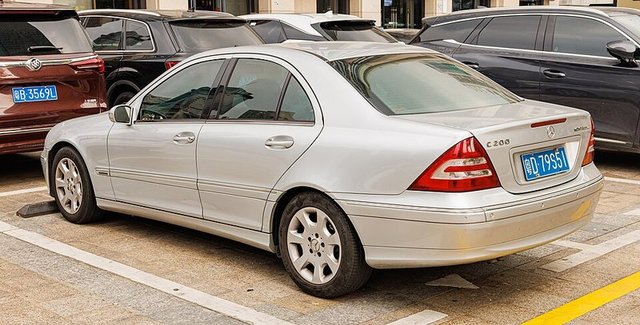 MERCEDES-BENZ C-Class 2000-2007