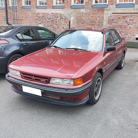 MITSUBISHI Galant 1988-1992