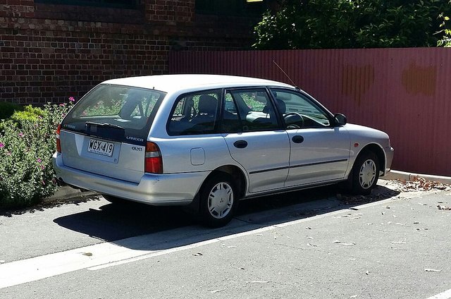 MITSUBISHI Lancer 1992-1996