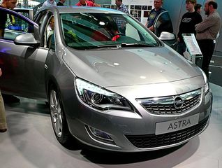 OPEL Astra 2009-2015