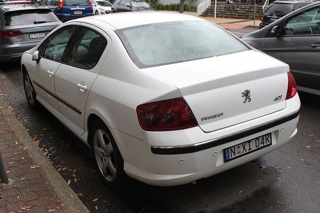 PEUGEOT 407