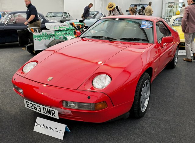 PORSCHE 928 1986-1991