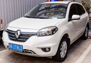 RENAULT Koleos