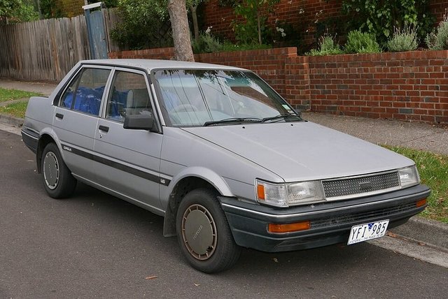 TOYOTA Corolla 1983-1987