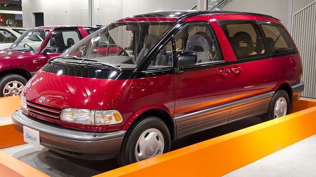 TOYOTA Estima 1990-2000