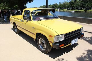 TOYOTA Hilux 1978-1983