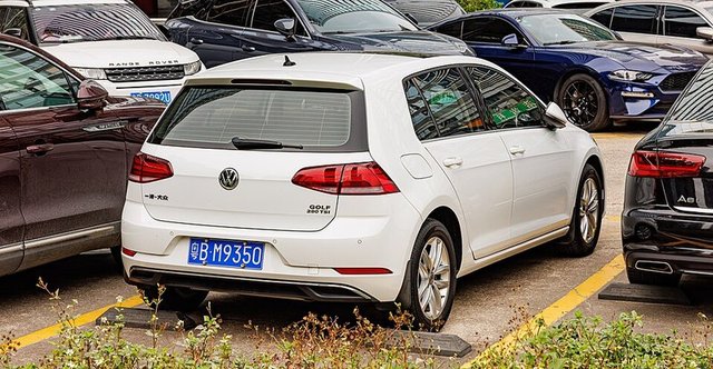 VOLKSWAGEN Golf 1974-1983