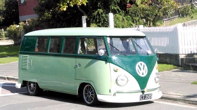 VOLKSWAGEN Type 2 1950-1967