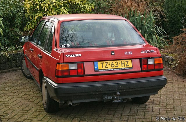 VOLVO 440 1988-1996