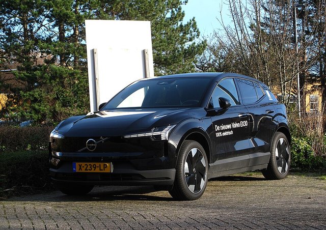 VOLVO EX30 2023-heden